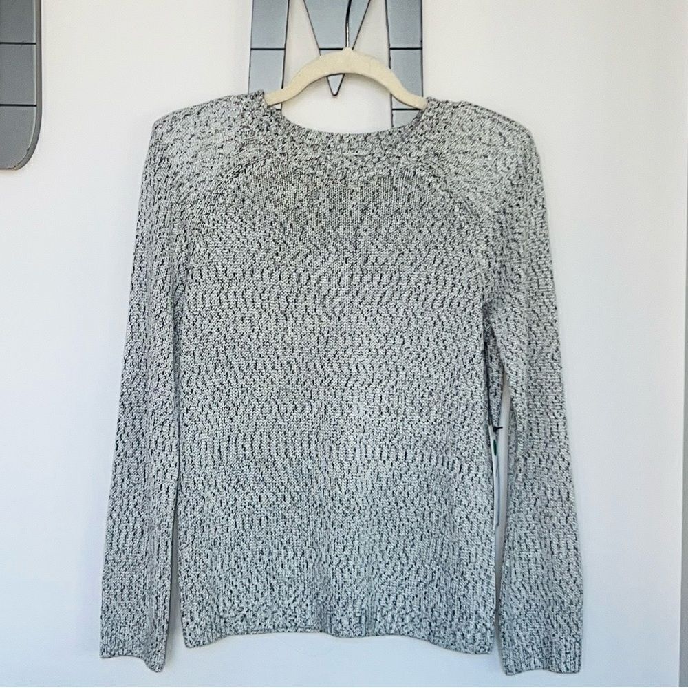 NWT One Grey Day Erin Pullover in Marble Size Small